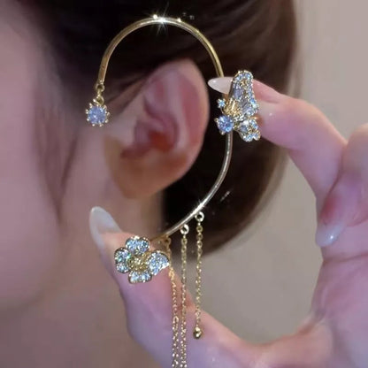 😍😍Zirkonörhängen med tofsar i fjärilsstil