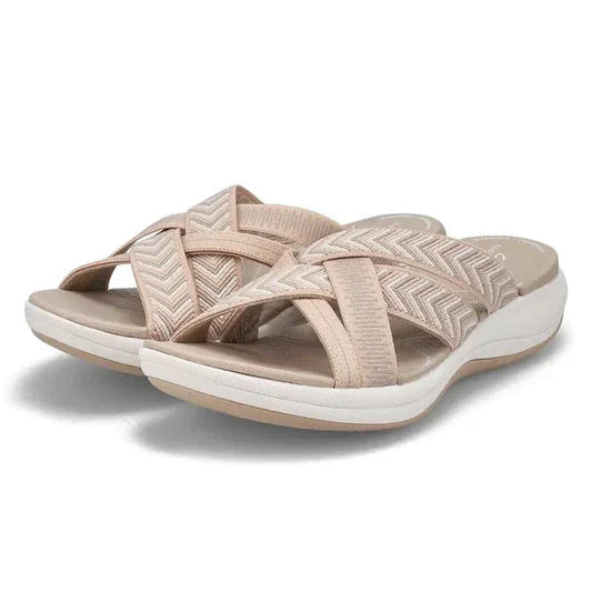 Bekväma sandaler för kvinnor som andas