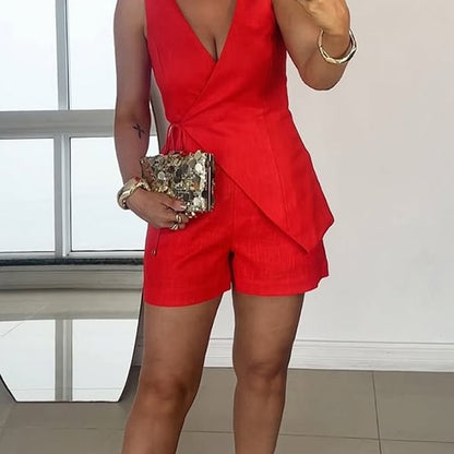 Ärmlös topp i omlottstil för kvinnor och shorts med hög midja