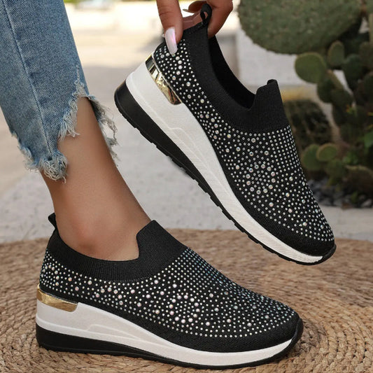 👟✨ Andningsbara mesh-sneakers med strass för dam