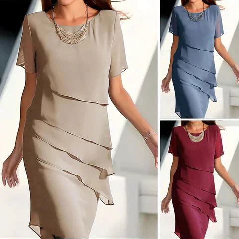 👗✨ Veckad chiffongklänning med midilängd