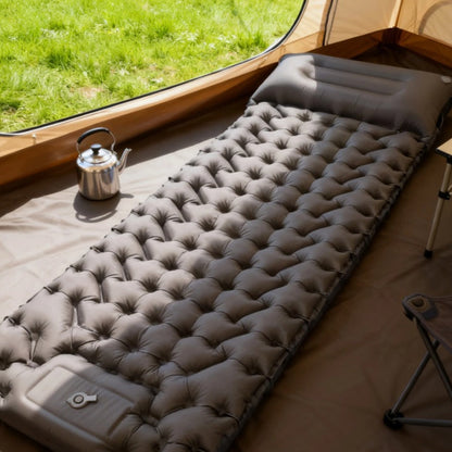 🔥🏕️🛌 Lätt bärbar luftmadrass – perfekt för gäster, tältet eller resan! 🌟