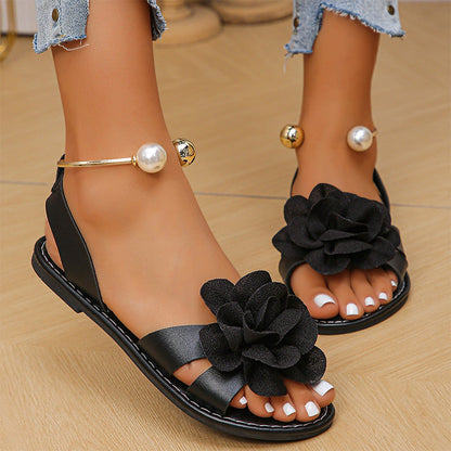 👡🌸 Platt sandal med blomma och metallrem