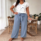 👗✨ V-ringad jumpsuit med vida ben och midjebälte