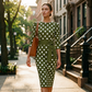 👗🌸 Elegant klänning i retrostil med polka-mönster – tidlös och feminin