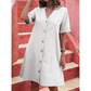 👗✨ Elegant knapp-front midiklänning med V-hals