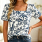 🌸 Kortärmad sommarblus med unik asymmetrisk hals
