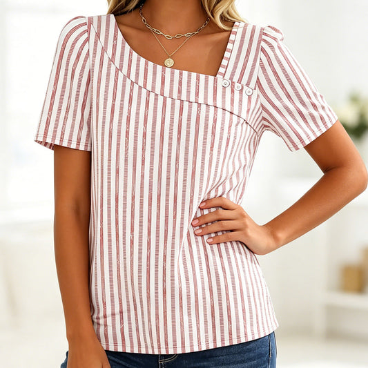 🌸 Kortärmad sommarblus med unik asymmetrisk hals
