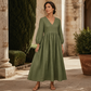 Trend just nu⭐ 👗 Elegant veckad långklänning med V-hals – perfekt för fest och vardag