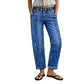 Damjeans med stretch, avslappnad passform och raka ben