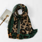 🧣 Mångsidig lättvikts schal med leopardmönster
